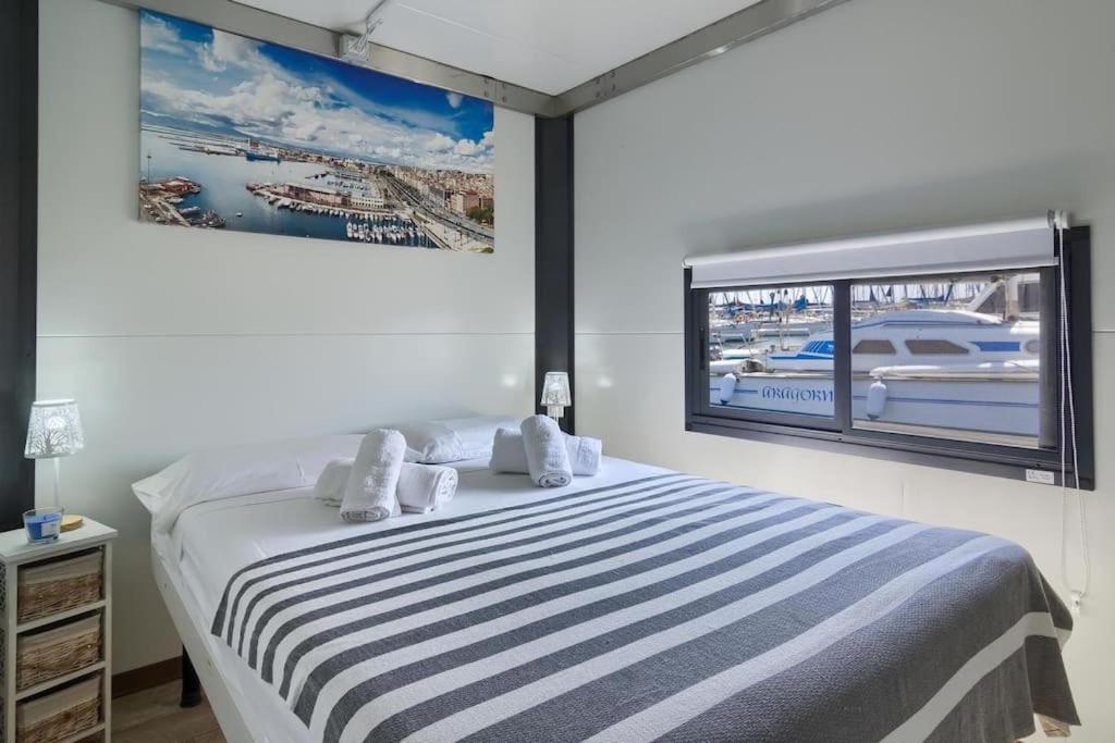 Houseboat Sardinia Suite Cagliari Exterior photo